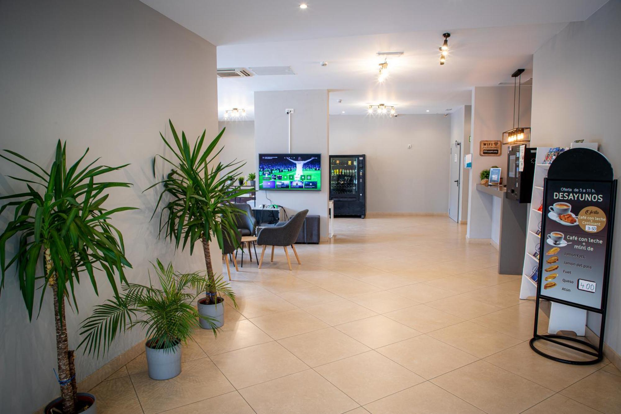 Apartamentos Comfort Calella Exterior foto