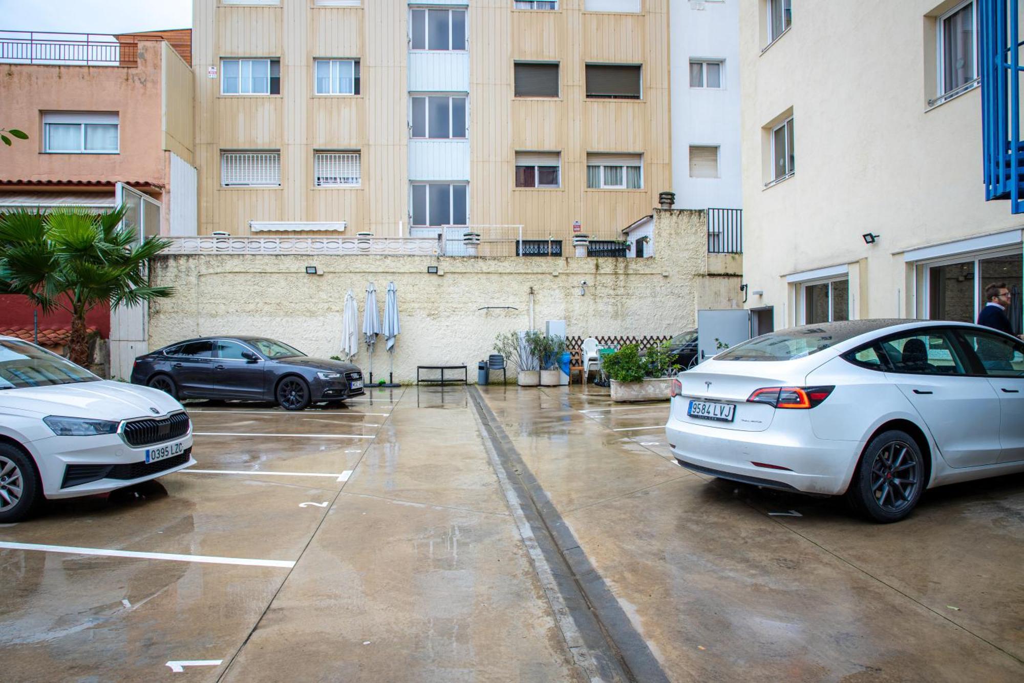 Apartamentos Comfort Calella Exterior foto